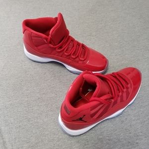 Men's Jordan Retro 11s Size 9½